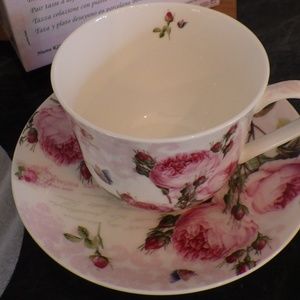 EasyLife Roses Breakfast Cup and Saucer Bone China